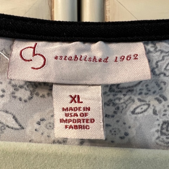 Dress Barn dressy, shimmer top size XL - Picture 3 of 4